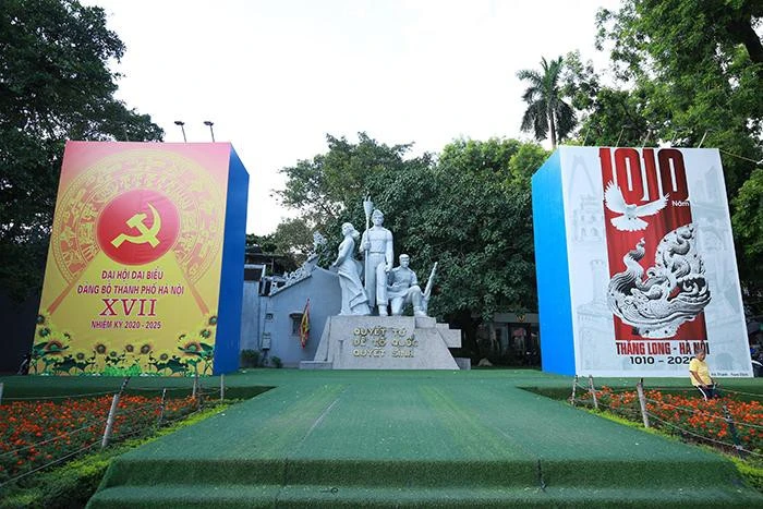 Hà Nội rực rỡ cờ hoa kỷ niệm 1010 năm Thăng Long - Hà Nội