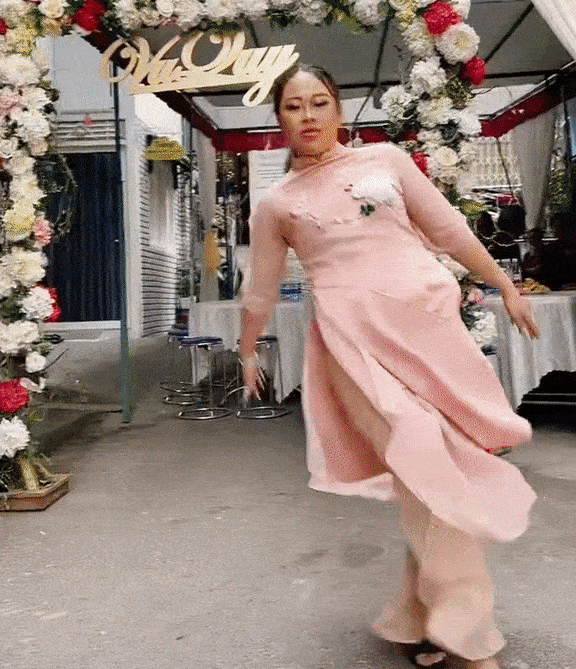 Co gai be trap nhay hiphop trong dam cuoi