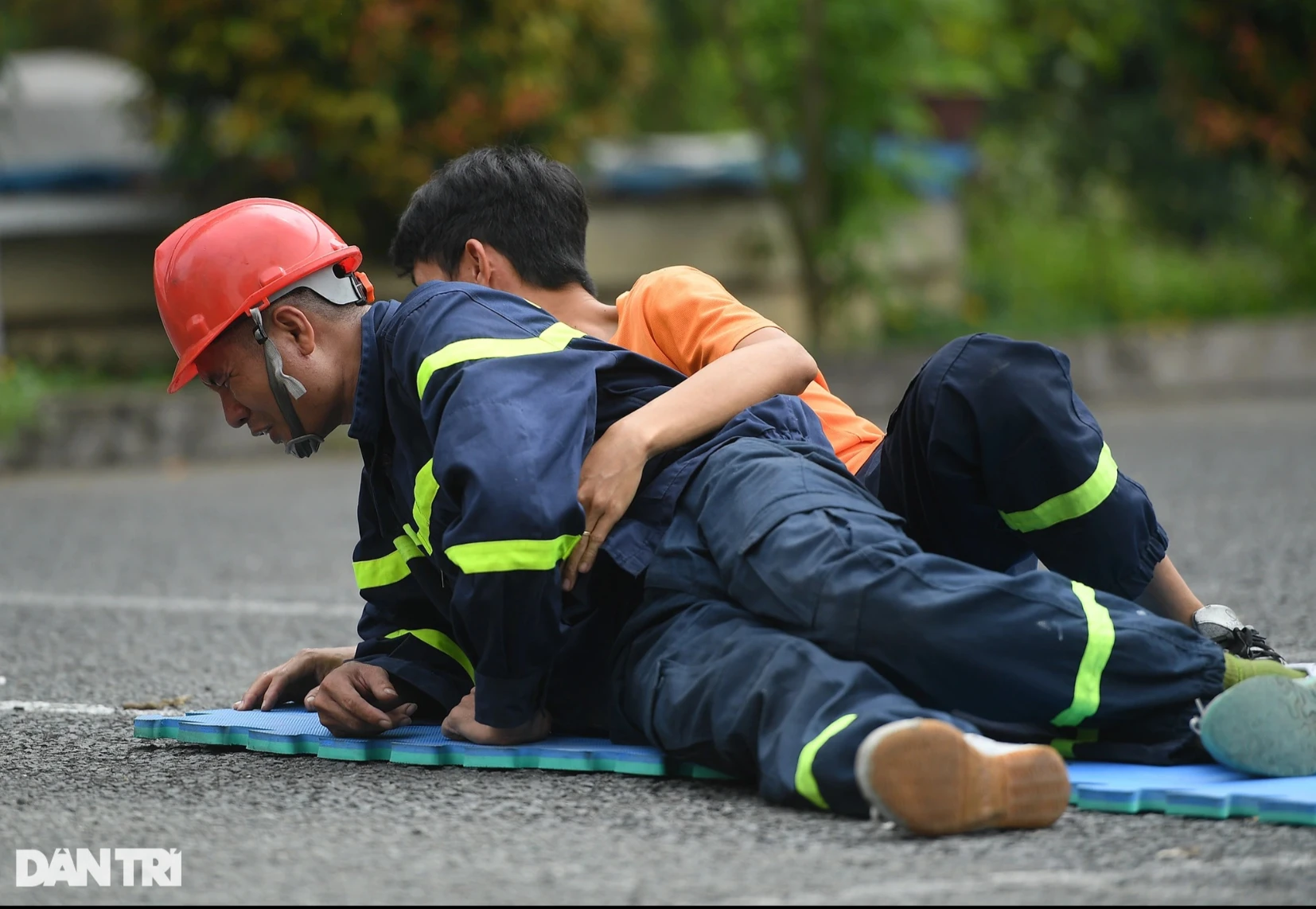 Ngày huấn luyện của “hiệp sĩ” cứu 4 người đuối nước ở biển Vũng Tàu
