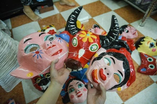 Mặt nạ giấy bồi: Đồ chơi Trung thu gợi nhớ nhiều ký ức