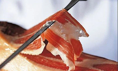 "Soi" thịt heo muối thượng hạng 700.000 đồng/lạng 