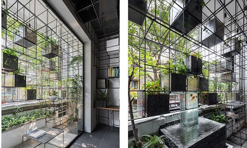 Nhà Việt với ban công xanh mướt nổi bật trên báo Tây