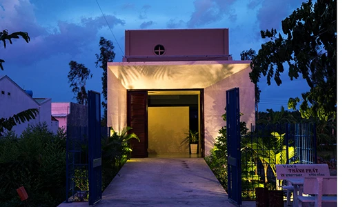 Nhà sâu hun hút cực lạ ở Vĩnh Long hút hồn báo ngoại