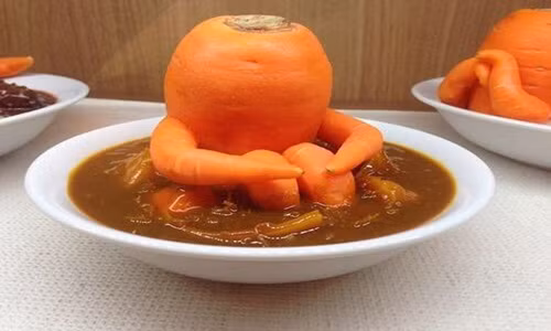 Giật mình quả biến đổi gen có hình thù kì dị 