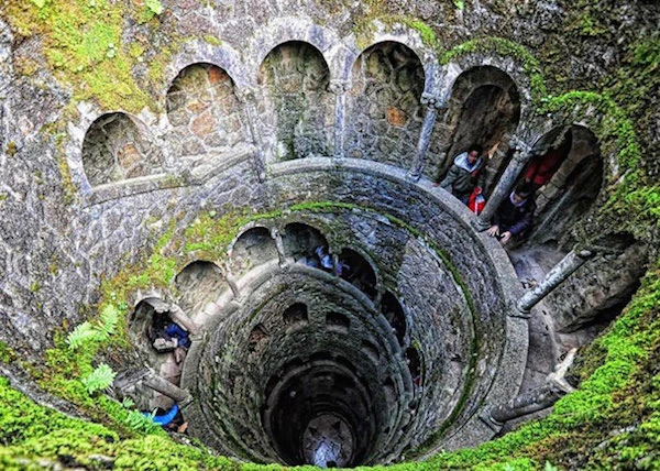 Những chiếc cầu thang lạ kỳ nhất hành tinh