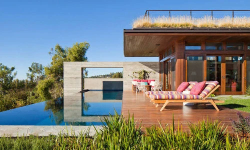 "Đột nhập" nhà không sử dụng bê tông vẫn cực kỳ chắc chắn