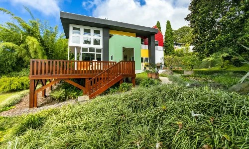 "Đột nhập" ngôi nhà triệu đô màu sắc cực vui mắt