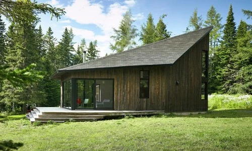 Nhà vườn 2 tầng bằng gỗ siêu chất giữa rừng thông