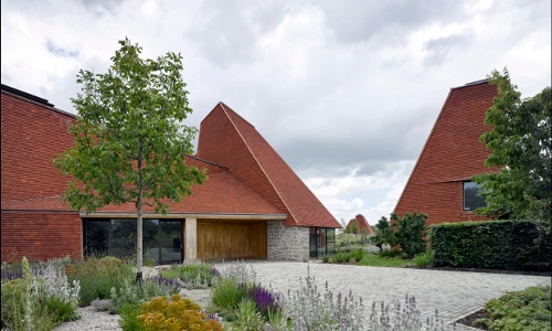 Đạt giải kiến trúc của năm, nhà đẹp vẫn bị chê tơi tả