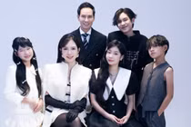 Gia đình Lý Hải – Minh Hà khoe bộ ảnh gia đình đẹp chuẩn điện ảnh