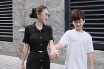 Lương Thu Trang làm mẹ đơn thân, con trai 11 tuổi ra dáng 'soái ca nhí'