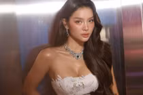 Phương Trinh Jolie gợi cảm đến lạ với làn da nâu cực hút mắt. Ảnh: FB Phương Trinh Jolie