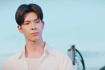 Tổng tài 'Gió ngang khoảng trời xanh' bị chê tơi tả, ngoài đời ra sao?