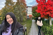 Mạc Anh Thư say mê vẻ đẹp mùa thu lãng mạn ở Phần Lan