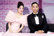 Hai bức ảnh Eiffel kể chuyện tình 15 năm của Khánh Thi – Phan Hiển