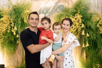 Hôn nhân Võ Hạ Trâm vẫn ngọt ngào sau 7 năm bên chồng Ấn Độ