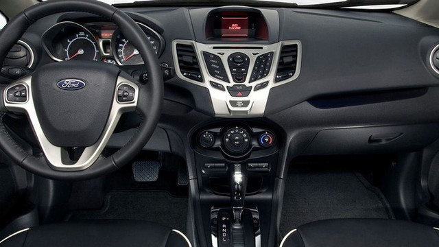 Nhân viên Ford tố hãng phớt lờ lỗi hộp số, vẫn bán Focus và Fiesta ra thị trường Nhan vien Ford to hang phot lo loi hop so, van ban Focus va Fiesta ra thi truong