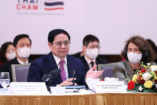 Thủ tướng nêu 3 đột phá để phục hồi kinh tế Thu tuong neu 3 dot pha de phuc hoi kinh te