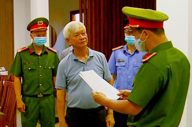 2 cựu chủ tịch Khánh Hòa liên quan như thế nào đến vụ núi Chín Khúc? - Hình 4 2 cuu chu tich Khanh Hoa lien quan nhu the nao den vu nui Chin Khuc?-Hinh-4