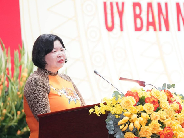 Phó Chủ tịch tỉnh Bạc Liêu: Giải quyết hồ sơ nhanh, nhiều khi bị đặt vấn đề 'sao nhanh vậy?' Pho Chu tich tinh Bac Lieu: Giai quyet ho so nhanh, nhieu khi bi dat van de 'sao nhanh vay?'