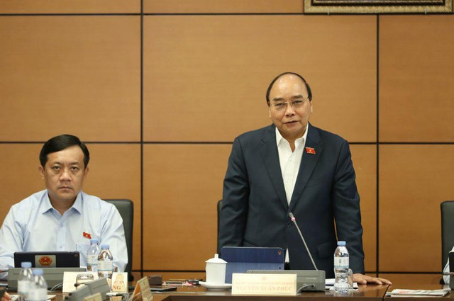 Chủ tịch Quốc hội Vương Đình Huệ: 'Không hiểu sao giờ thuốc thông thường cũng thiếu' Chu tich Quoc hoi Vuong Dinh Hue: 'Khong hieu sao gio thuoc thong thuong cung thieu'