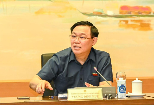 Chủ tịch Quốc hội Vương Đình Huệ: 'Không hiểu sao giờ thuốc thông thường cũng thiếu' - Hình 2 Chu tich Quoc hoi Vuong Dinh Hue: 'Khong hieu sao gio thuoc thong thuong cung thieu'-Hinh-2