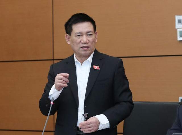 Bộ trưởng Tài chính Hồ Đức Phớc: Đấu giá đất Thủ Thiêm làm nhiễu loạn thị trường - Hình 4 Bo truong Tai chinh Ho Duc Phoc: Dau gia dat Thu Thiem lam nhieu loan thi truong-Hinh-4