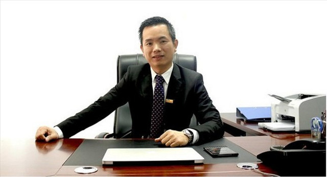 Ông Tất Thành Cang hầu tòa vụ bán rẻ 9 triệu cổ phần SADECO - Hình 4 Ong Tat Thanh Cang hau toa vu ban re 9 trieu co phan SADECO-Hinh-4