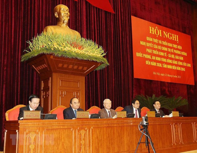 Tổng Bí thư Nguyễn Phú Trọng dự hội nghị toàn quốc về phát triển vùng Đồng bằng sông Cửu Long - Hình 6 Tong Bi thu Nguyen Phu Trong du hoi nghi toan quoc ve phat trien vung Dong bang song Cuu Long-Hinh-6