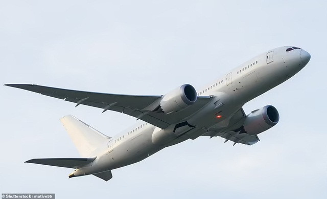 Loạt tài sản đang di dời và chưa kịp bán của tỷ phú Nga Roman Abramovich - Hình 6 Loat tai san dang di doi va chua kip ban cua ty phu Nga Roman Abramovich-Hinh-6