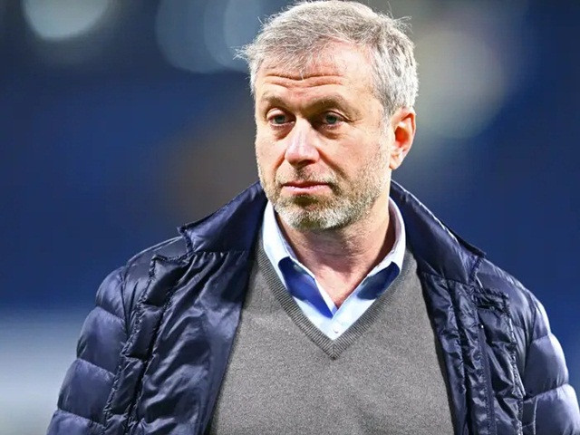 Loạt tài sản đang di dời và chưa kịp bán của tỷ phú Nga Roman Abramovich Loat tai san dang di doi va chua kip ban cua ty phu Nga Roman Abramovich