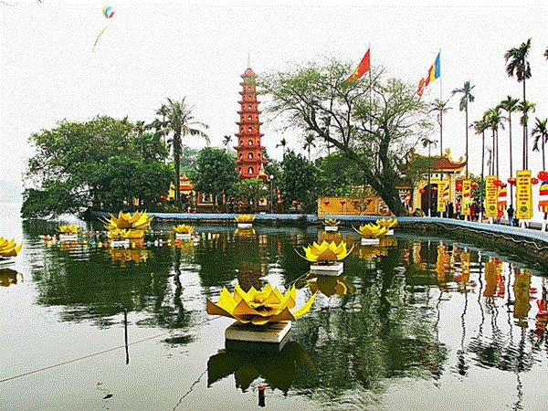 Những đền, chùa nổi tiếng linh thiêng nhất định phải ghé thăm dịp Tết tại Hà Nội Nhung den, chua noi tieng linh thieng nhat dinh phai ghe tham dip Tet tai Ha Noi