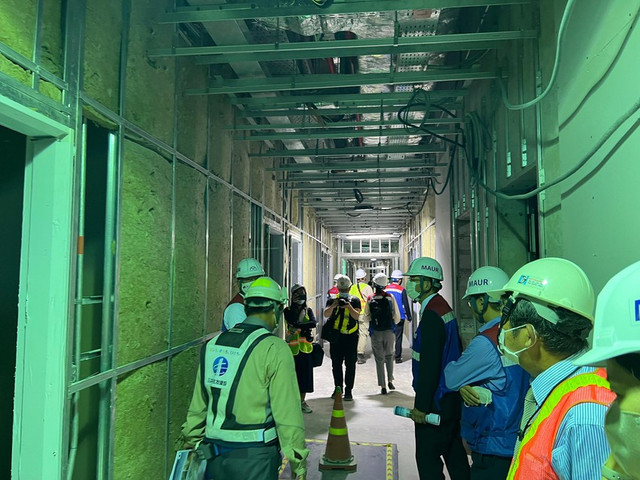 Cận cảnh ga ngầm Bến Thành của tuyến metro số 1 - Hình 7 Can canh ga ngam Ben Thanh cua tuyen metro so 1-Hinh-7