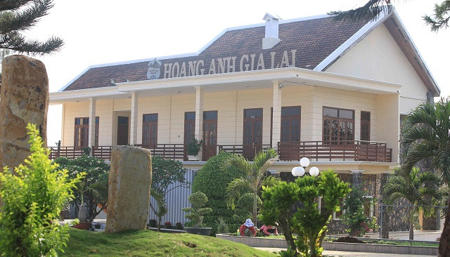 Hoàng Anh Gia Lai chậm trả gốc lãi trái phiếu tổng cộng gần 4.4 nghìn tỷ Hoang Anh Gia Lai cham tra goc lai trai phieu tong cong gan 4.4 nghin ty