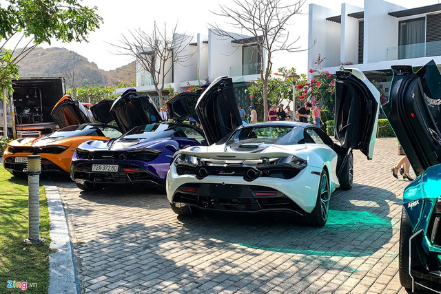 Hàng chục siêu xe Car Passion hội ngộ tại phố biển Vũng Tàu - Hình 4 Hang chuc sieu xe Car Passion hoi ngo tai pho bien Vung Tau-Hinh-4