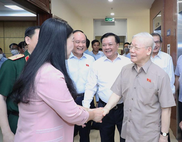 Tổng bí thư Nguyễn Phú Trọng: Không thích thú gì khi kỷ luật đồng chí của mình nhưng buộc phải làm Tong bi thu Nguyen Phu Trong: Khong thich thu gi khi ky luat dong chi cua minh nhung buoc phai lam