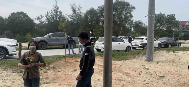 'Cò' đất khuấy động làng quê Hà Tĩnh, vài ngày lại 'bay sạch' - Hình 4 'Co' dat khuay dong lang que Ha Tinh, vai ngay lai 'bay sach'-Hinh-4