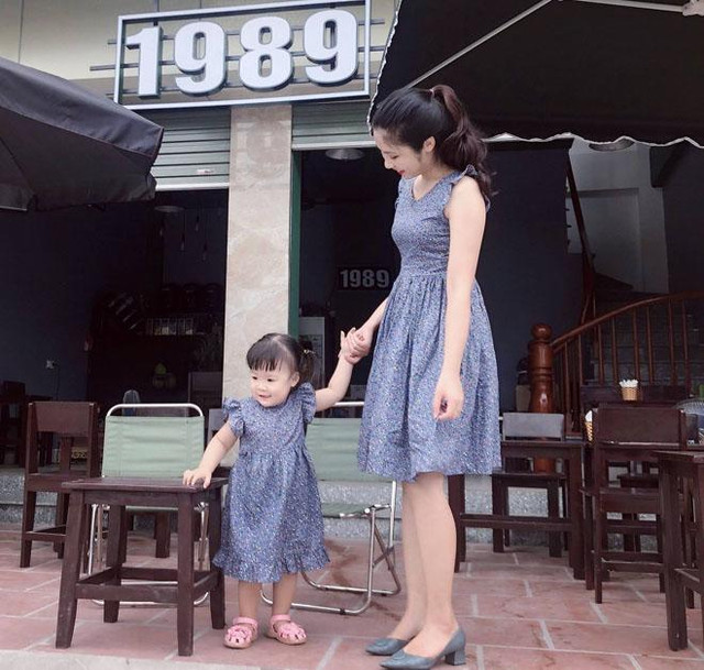 Đi đẻ "sốc" vì vù vù tăng 25kg, sinh xong mẹ Hà Nội xinh như “siêu mẫu” - Hình 2 Di de