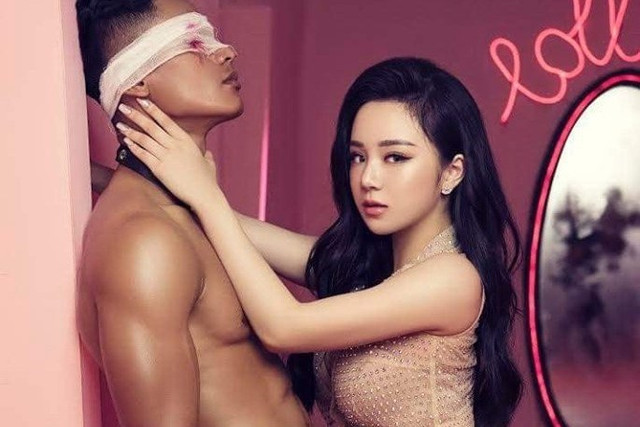 Ảo ảnh của các hotgirl Việt khoe thân gợi cảm, nuôi mộng nổi tiếng Ao anh cua cac hotgirl Viet khoe than goi cam, nuoi mong noi tieng