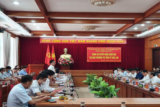Ban Chỉ đạo Trung ương về phòng chống tham nhũng kiểm tra 4 đơn vị tại Đắk Lắk - Hình 2 Ban Chi dao Trung uong ve phong chong tham nhung kiem tra 4 don vi tai Dak Lak-Hinh-2