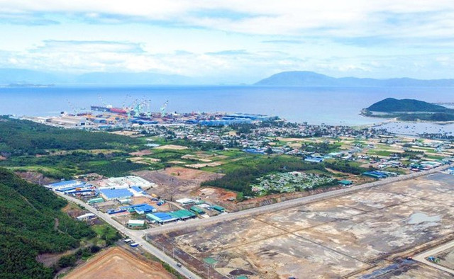 Nhiều địa phương vào cuộc chấn chỉnh, chặn sốt đất mùa cuối năm Nhieu dia phuong vao cuoc chan chinh, chan sot dat mua cuoi nam