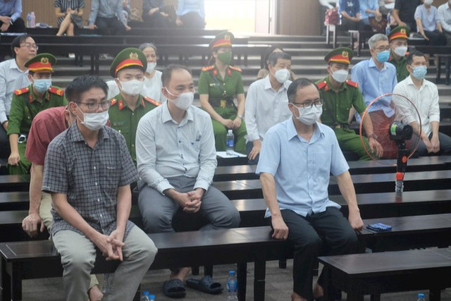 Đại án thâu tóm 'đất vàng' ở Bình Dương: Doanh nghiệp đồng ý trả đất với điều kiện gì? Dai an thau tom 'dat vang' o Binh Duong: Doanh nghiep dong y tra dat voi dieu kien gi?