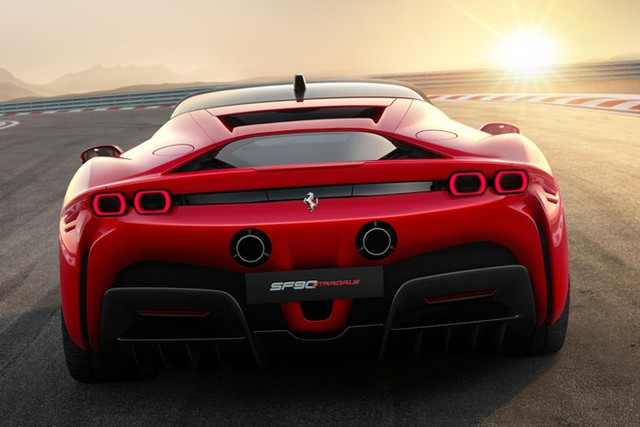 Tại sao không có siêu xe Ferrari sơn màu hồng cho nữ? - Hình 16 Tai sao khong co sieu xe Ferrari son mau hong cho nu?-Hinh-16