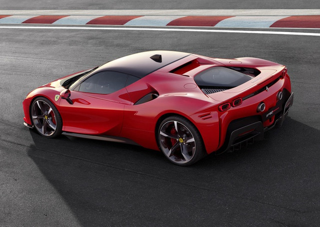 Tại sao không có siêu xe Ferrari sơn màu hồng cho nữ? - Hình 13 Tai sao khong co sieu xe Ferrari son mau hong cho nu?-Hinh-13