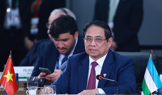 Thủ tướng Phạm Minh Chính phát biểu. (Ảnh: TTXVN) brics2.jpg