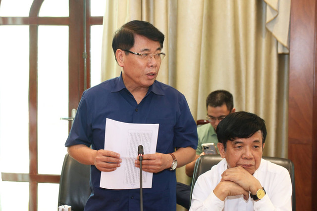 GS.TS Khoa học Phan Xuân Sơn, nguyên Viện trưởng Viện Chính trị, Học viện Chính trị Quốc gia Hồ Chí Minh phát biểu tại Hội nghị. Ảnh: Tiến Đạt. ong-son.jpg