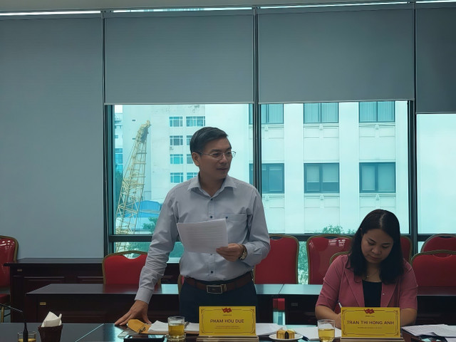 Đồng chí Phạm Hữu Duệ, Ủy viên Ban Thường vụ, Chủ nhiệm Ủy ban Kiểm tra Đảng ủy trình bày báo cáo về công tác kiểm tra, giám sát dai-hoi-lhh3.jpg