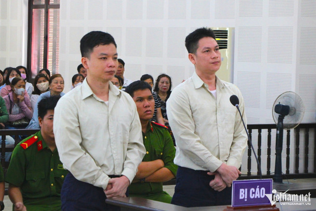 Bị cáo Linh và Thái tại phiên tòa. lua-dao.jpg