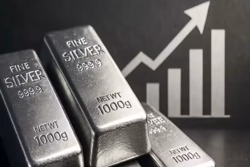 Giá bạc bùng nổ, tiến thẳng tới mốc 100 USD/ounce
