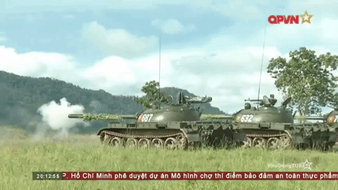 Trong đó, việc hiệu chỉnh ngắm xa ban đêm bằng các phương pháp trước đây thường khiến kíp xe T-54/55 gặp nhiều khó khăn nhưng với thiết bị hiểu chỉnh bằng laser những khó khăn này đã dần được khắc phục. Nguồn ảnh: QPVN.